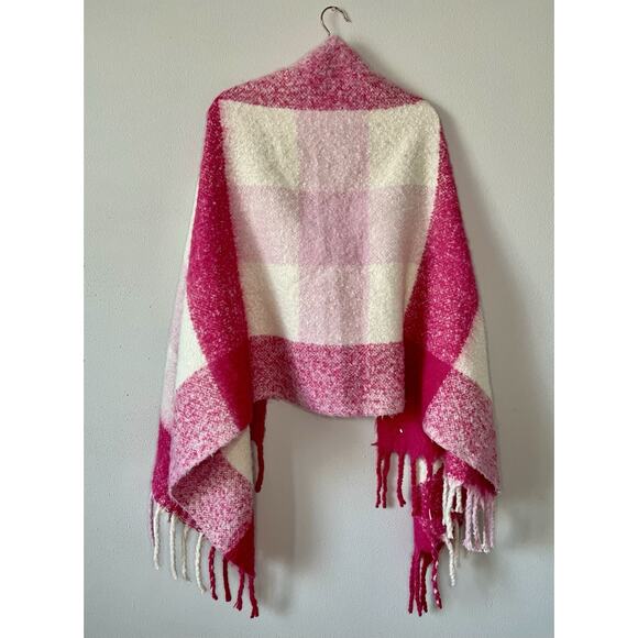 Juicy Couture Pink Checkered Fringe Scarf Wrap Shawl One Size - Picture 3 of 4